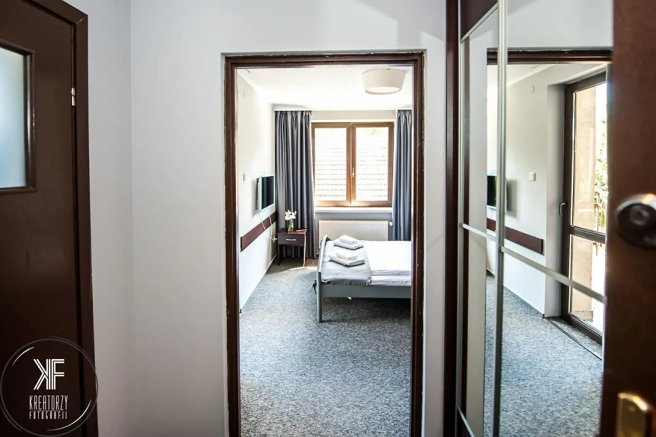 **  Hotel Otomin Polen